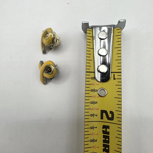 Yellow Ribbon Pins - Picture 10 of 10